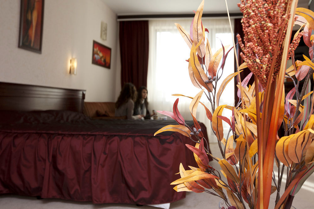 Aris Hotel Софія Екстер'єр фото
