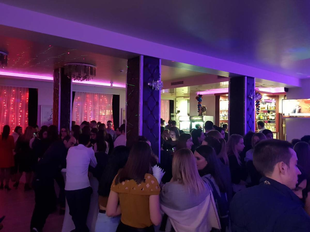 Aris Hotel Софія Екстер'єр фото