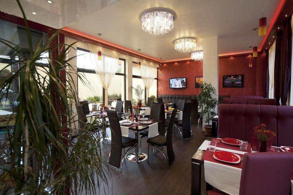 Aris Hotel Софія Екстер'єр фото