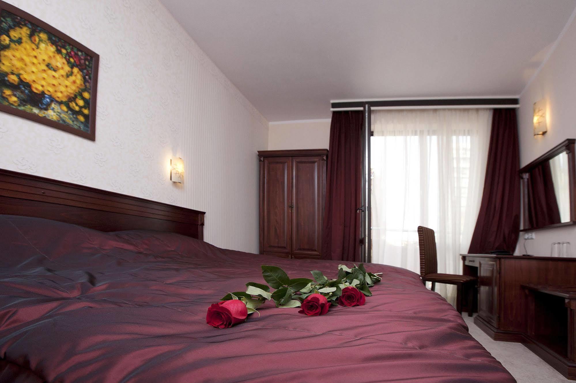 Aris Hotel Софія Екстер'єр фото