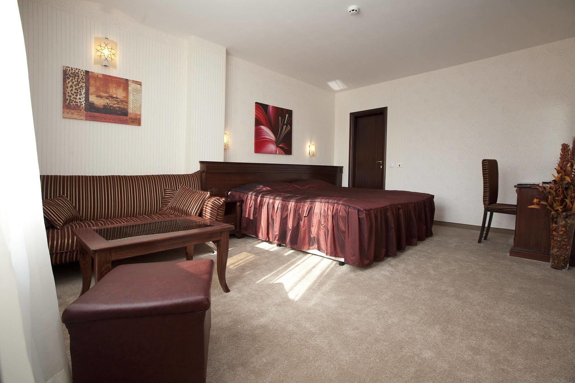 Aris Hotel Софія Екстер'єр фото