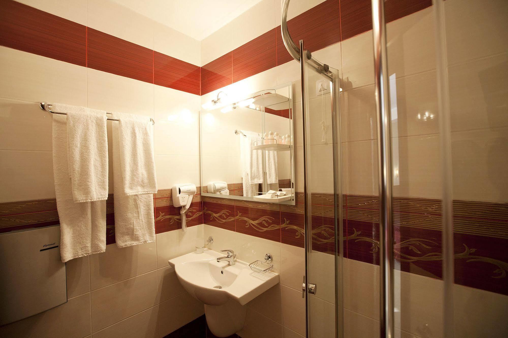 Aris Hotel Софія Екстер'єр фото
