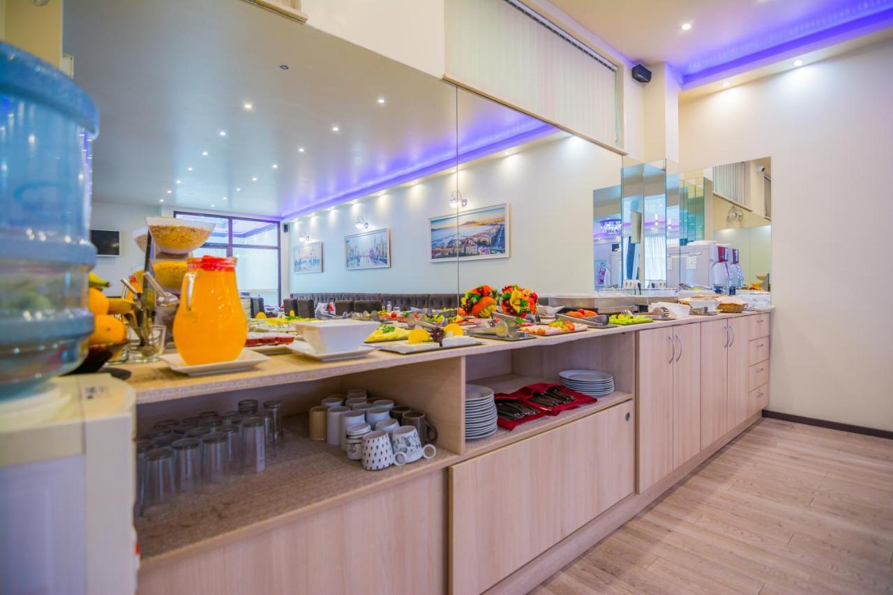 Aris Hotel Софія Екстер'єр фото